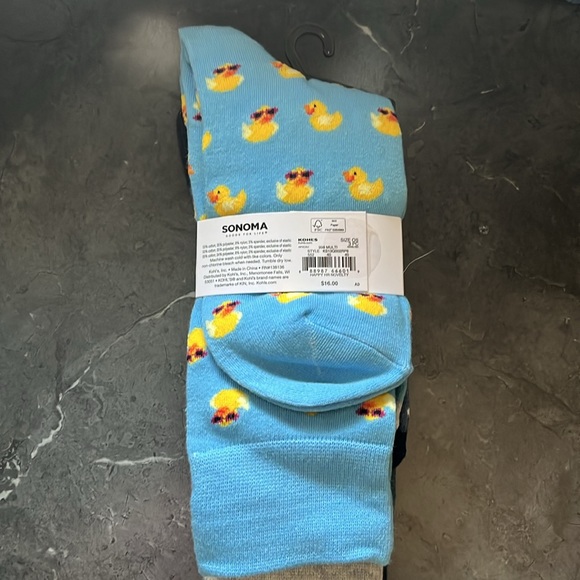 Crew Socks - Picture 2 of 3